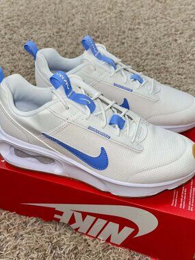 Nike Women’s Air Max INTRLK Lite Shoes Summit White Blue DX3705-104 Size 9 (New)